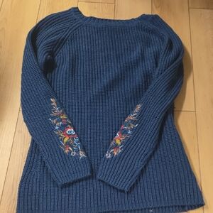 Elegant Blue Embroidered Women's Sweater